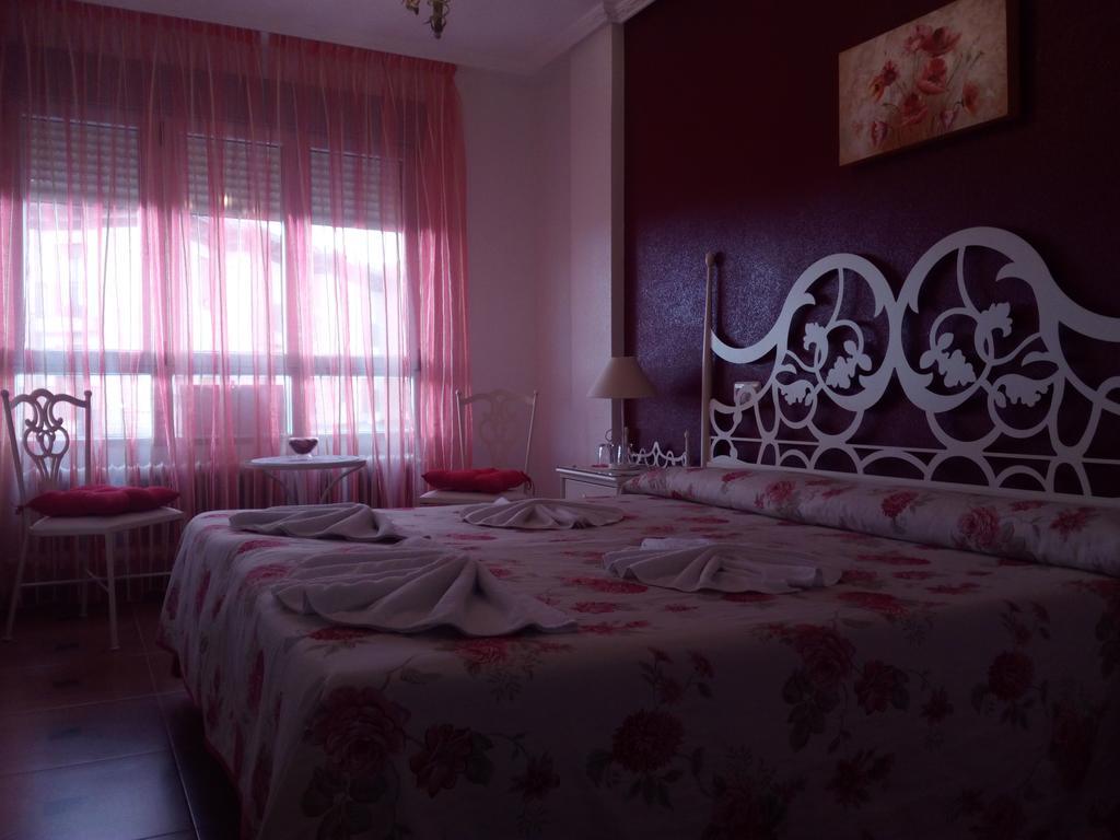 Apartamento Pension La Via Lactea Hotel Frómista Екстериор снимка